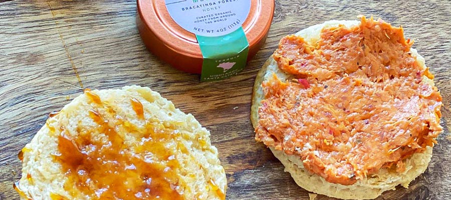 Biscuits with Nduja Butter and Honey